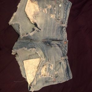 🦅American Eagle Outfitters 🦅shorts size 13/14